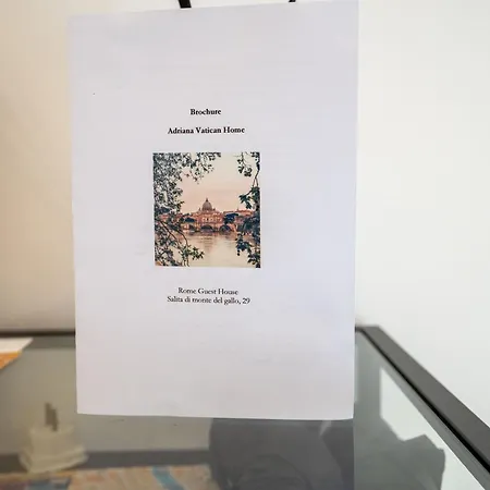 Elegante Presso Vaticano